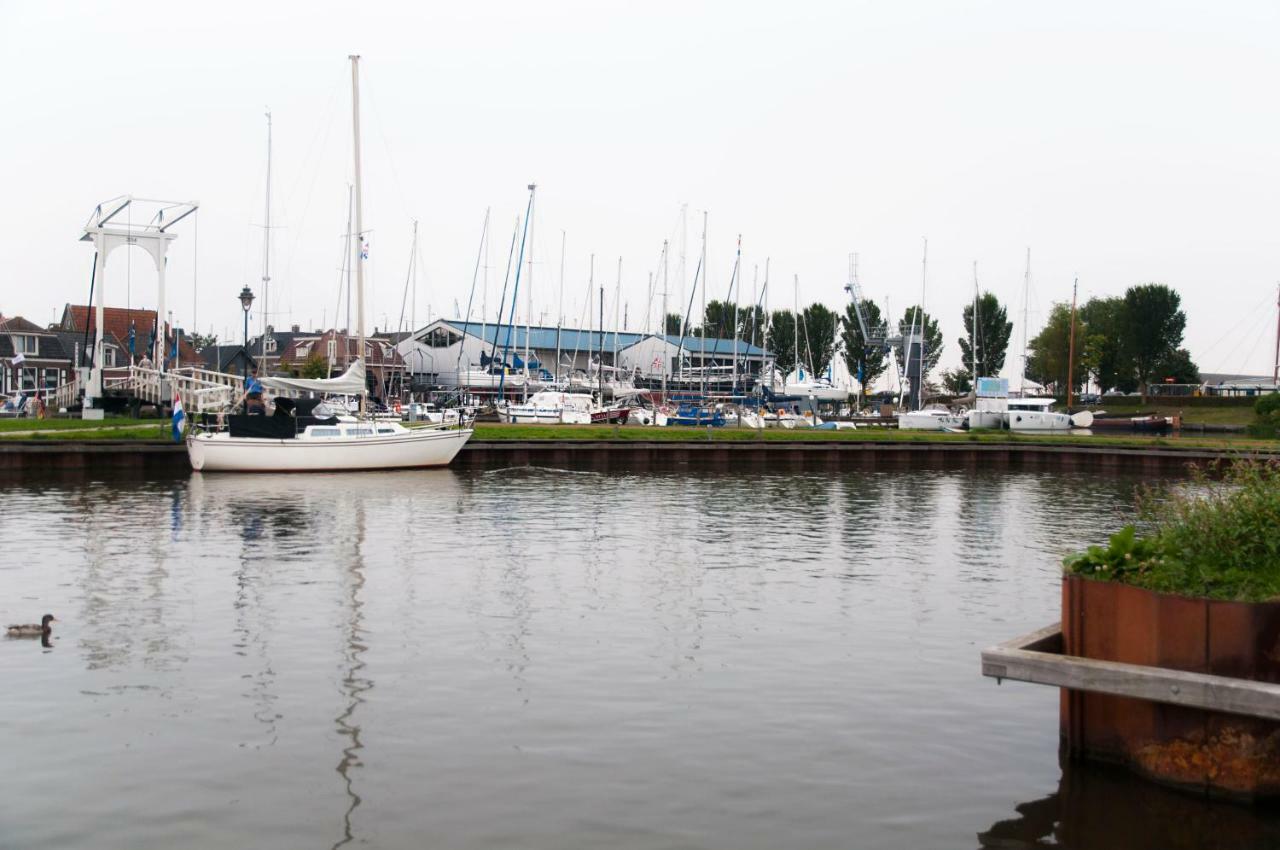 Heerlijk Huis Aan Het Ijsselmeer 斯塔福伦 外观 照片