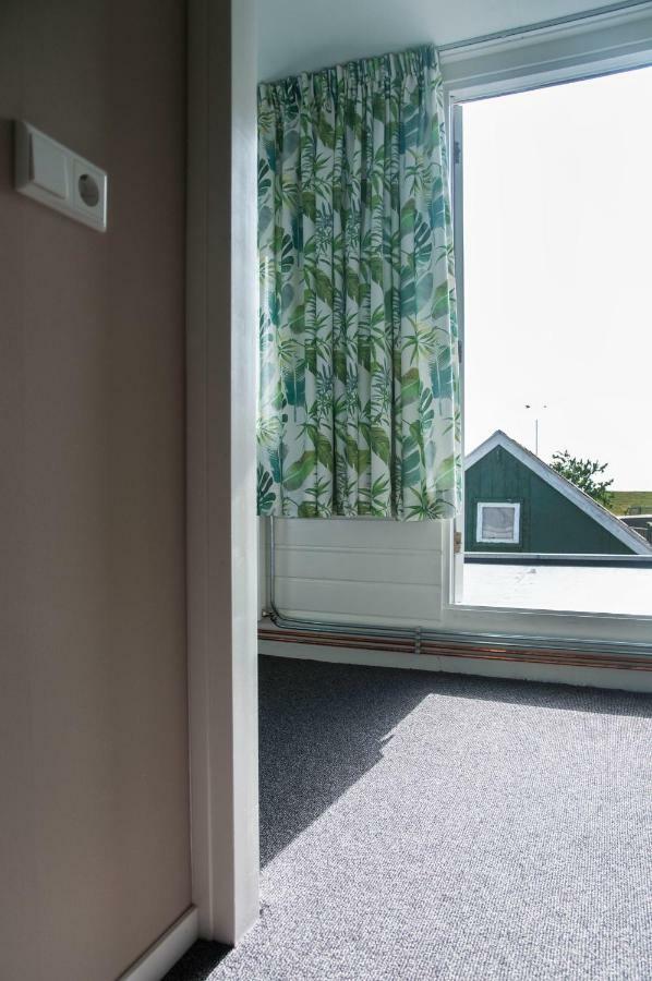 Heerlijk Huis Aan Het Ijsselmeer 斯塔福伦 外观 照片